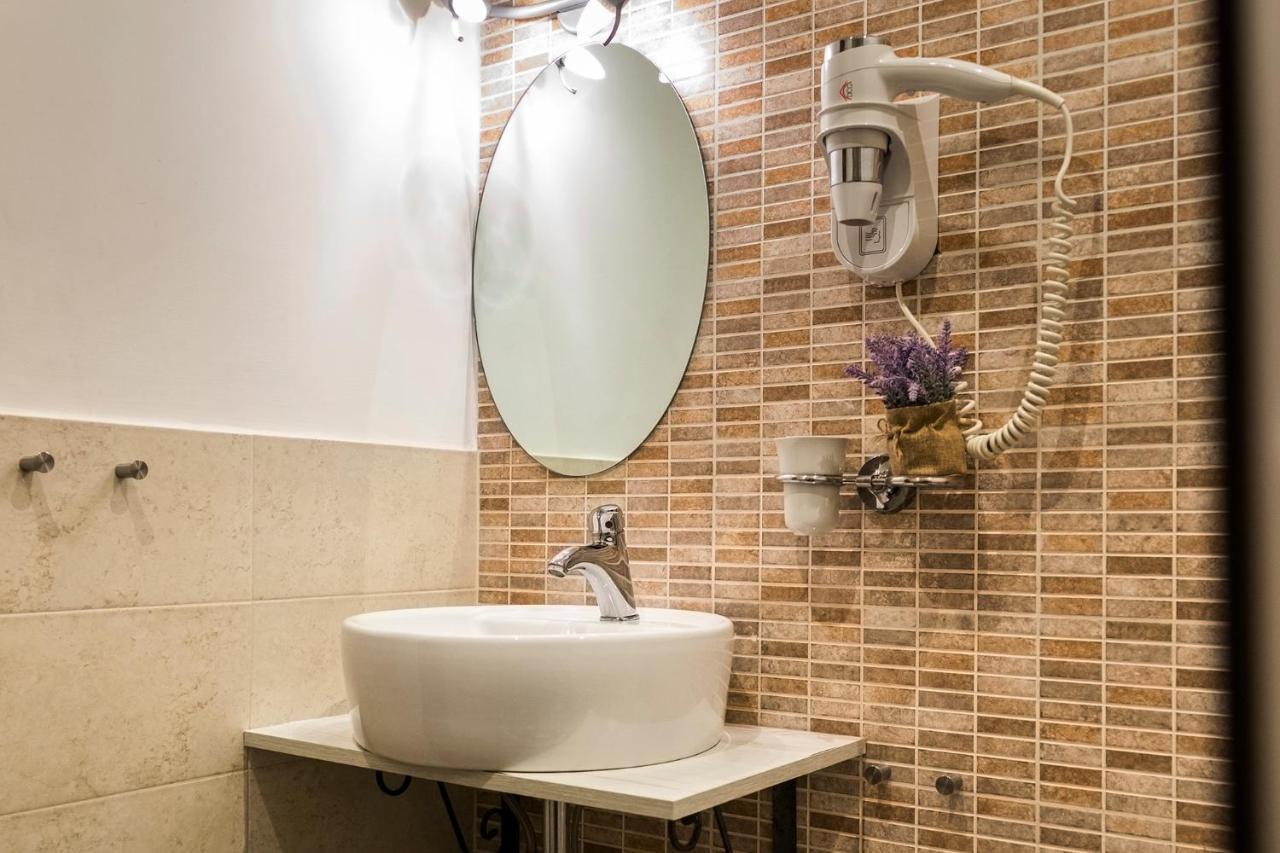 Dulcis In Fundo B&B Рим Екстер'єр фото
